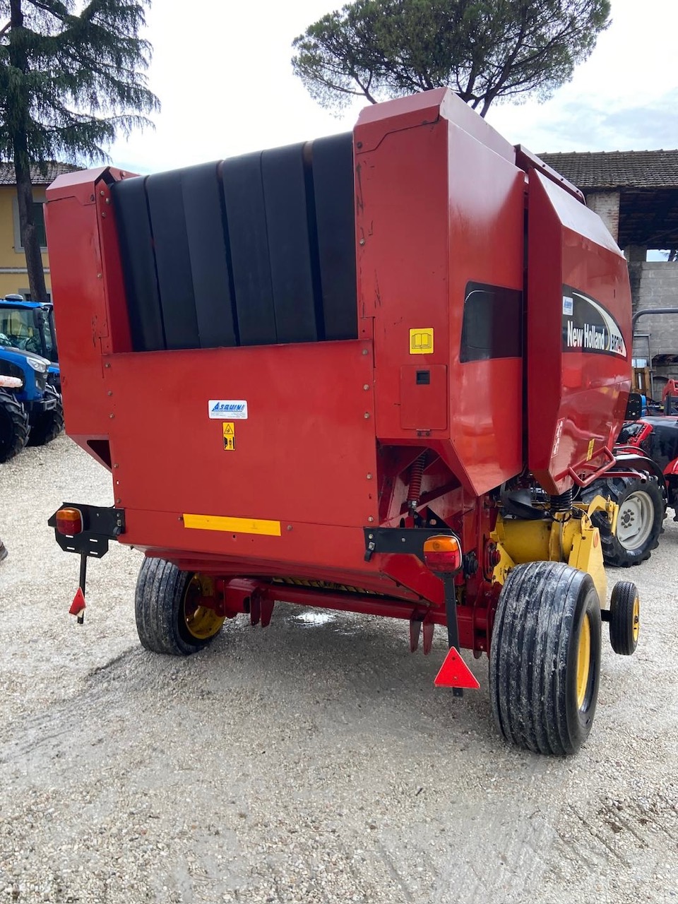 NEW HOLLAND BR 740 - immagine 5