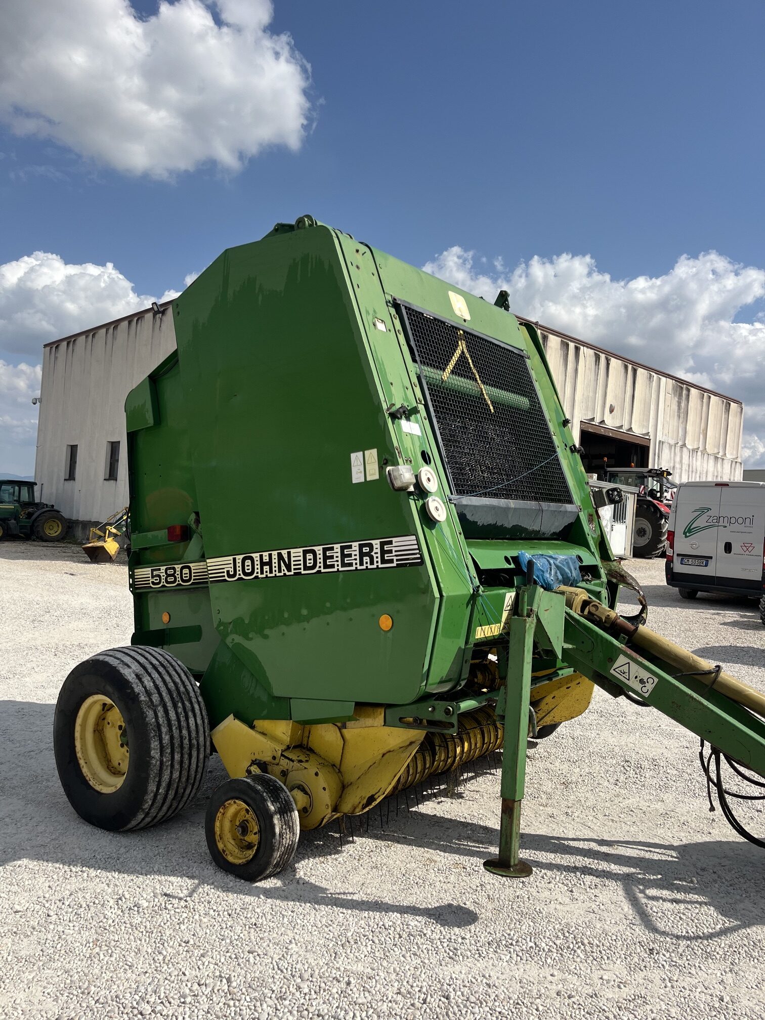 JOHN DEERE 580