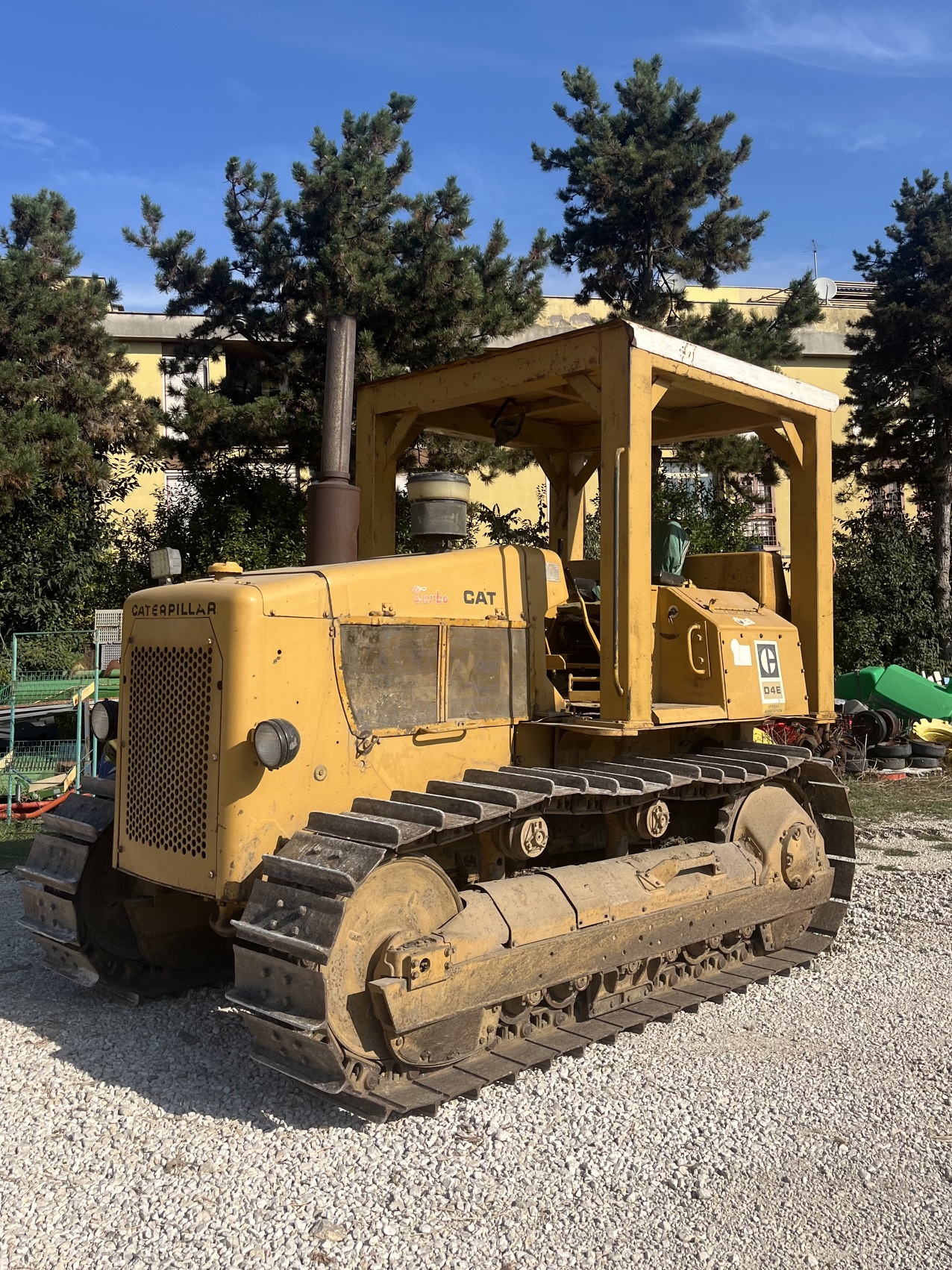CATERPILLAR D 4E SPECIAL EDITION