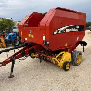 NEW HOLLAND BR 740
