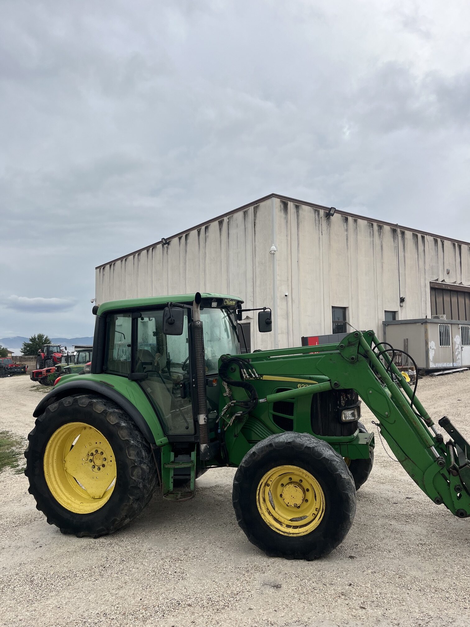 JOHN DEERE 6230